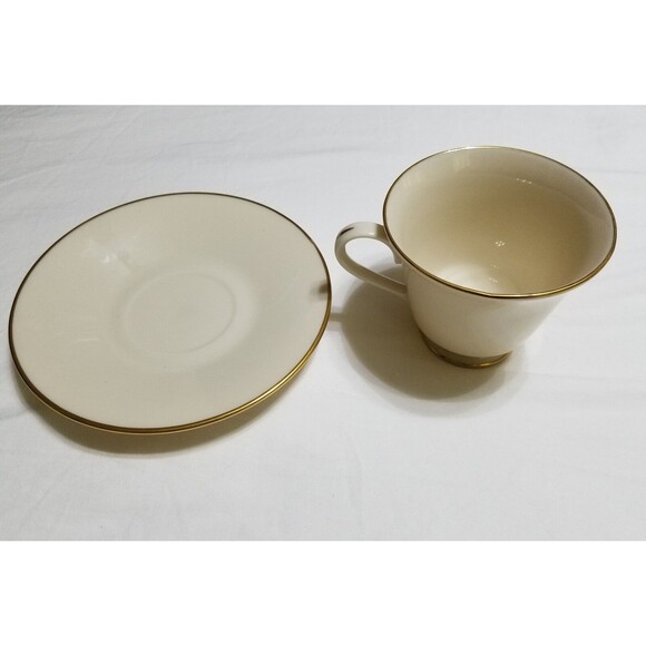 LENOX HAYWORTH CHINA IVORY WITH GOLD TRIM CUP & SAUCER - Picture 6 of 6